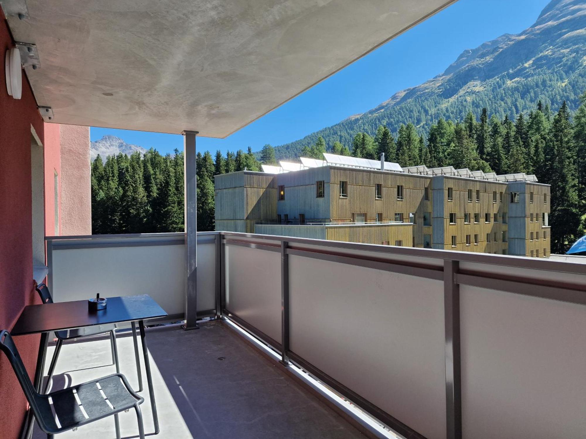 Apartments Flora - Sunflower Sankt Moritz Esterno foto